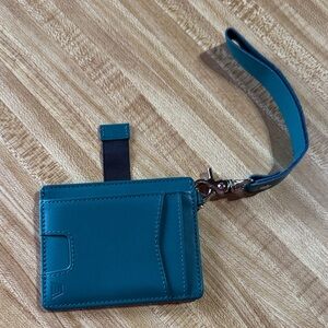 ANDAR DENNER Wallet/ Wristlet